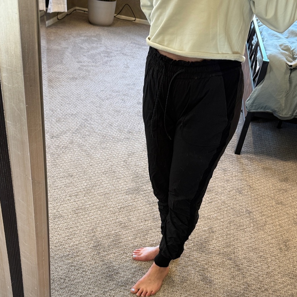 Lululemon Dance Studio Joggers Size 8